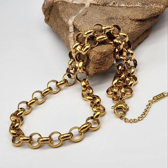 Neiman Marcus Jewelry 14K Gold plated Chanky Rolo Chain Hypoallerg - Picture 9 of 10